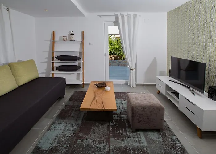 Villa Salt & With A View