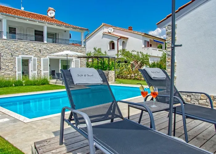 Salt & With A View Villa Kornić