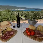 Salt & With A View Βίλα *