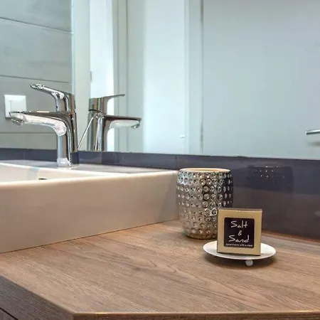 Salt & Sand Villa With A View *