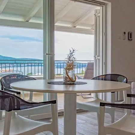 Salt & Sand Villa With A View * Kornic