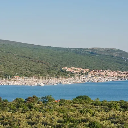 Villa Salt & With A View *